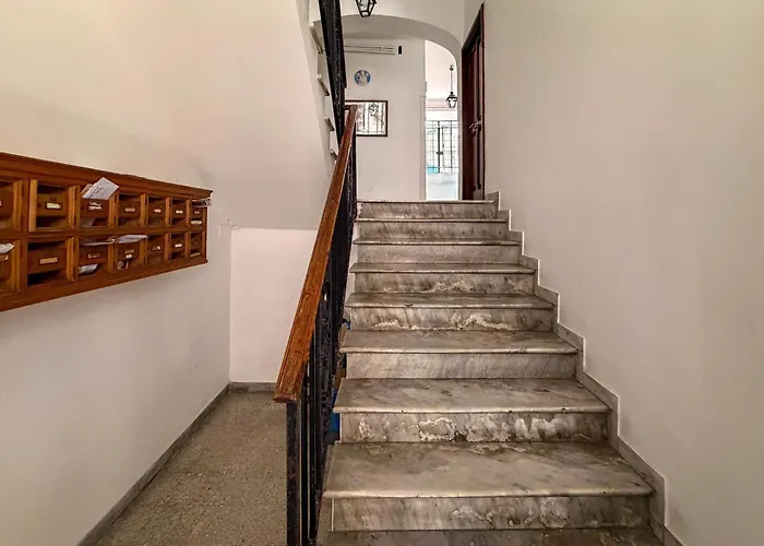 The Rent - Gracious Near Castel Sant'angelo Apartment Rome